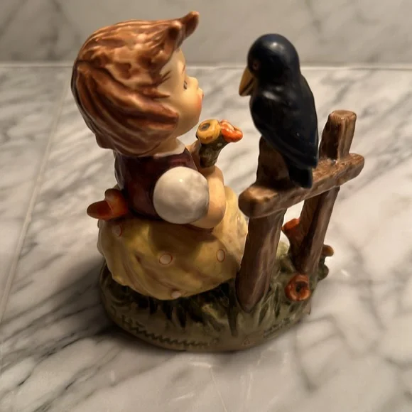 Difficult to find, MJ Hummel figurine, sing with me. Amazon - $100 + shipping. - Picture 3 of 6